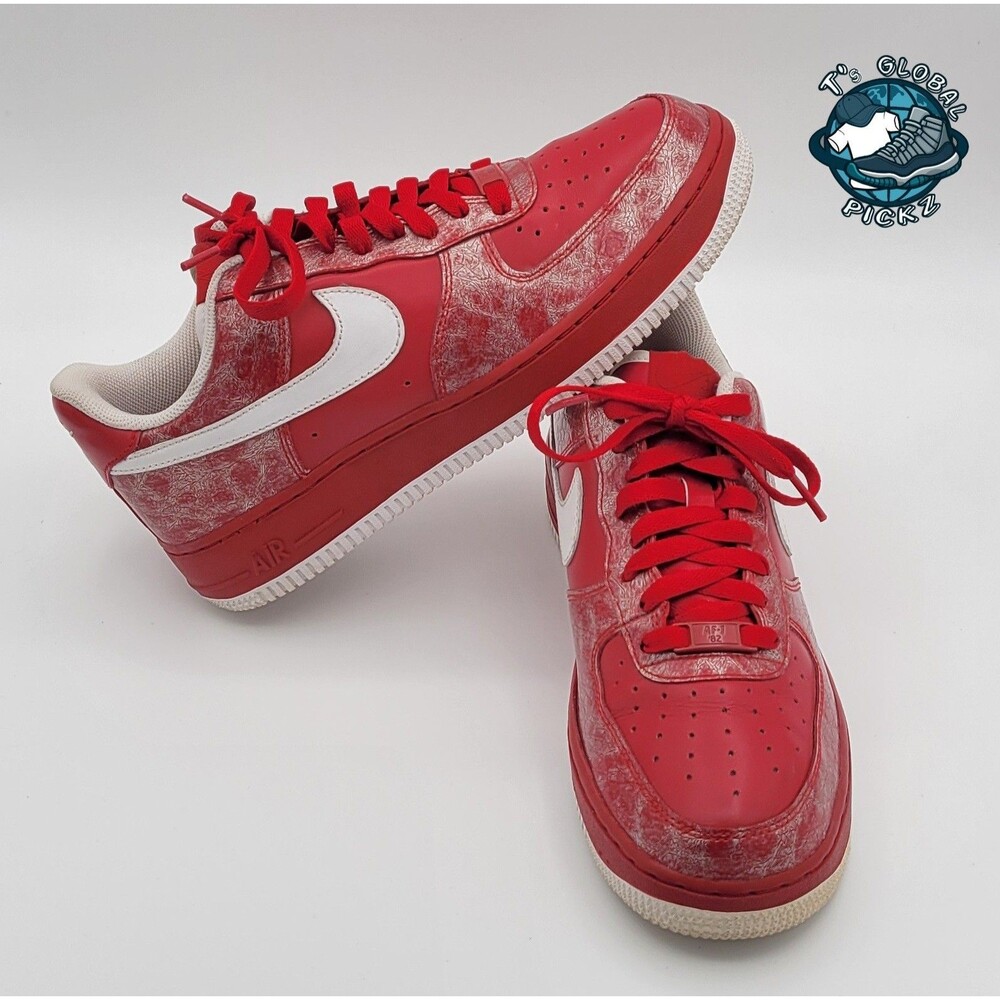 Nike Air Force 1 Low Valentine Day Sneakers Womens Size 9 or fits Mens size 7.5